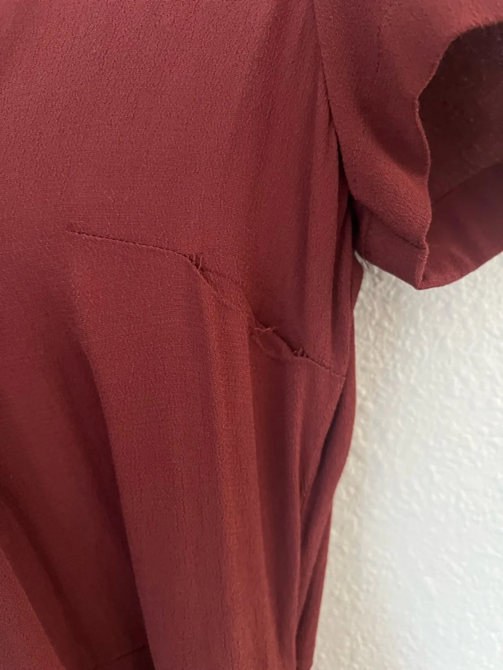 Aritzia Wilfred Shirtdress, Wine/Spiced Burgundy, Small WITH SMALL FLAW - Picture 7 of 7